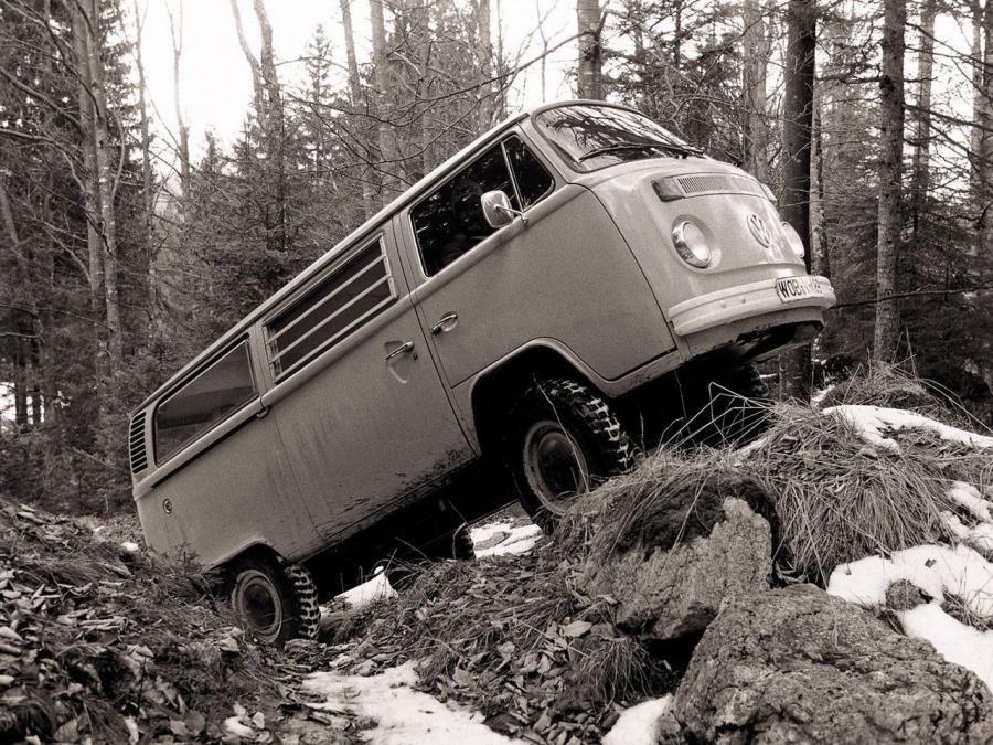  Volkswagen T2 Bus Syncro 1972 года  (фото 1 из 2)